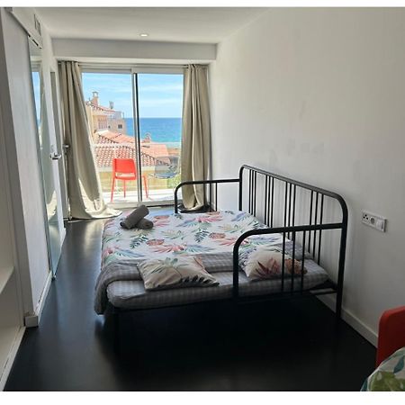 Hug Hotel2022 El Carrer del Canonge Zewnętrze zdjęcie