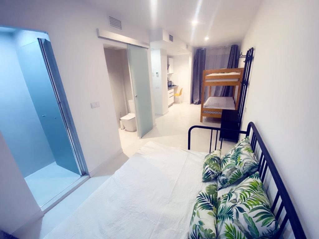 Hug Hotel2022 El Carrer del Canonge Zewnętrze zdjęcie