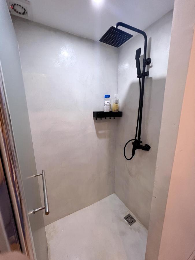 Hug Hotel2022 El Carrer del Canonge Zewnętrze zdjęcie